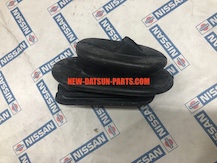 DATSUN 1200 CLUTCH FORK RUBBER BOOT 