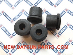 NISSAN DATSUN 720 RUBBER BUSHING FRONT ON LEAF SPRING 