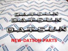  DATSUN ROADSTER FENDER EMBLEMS 