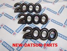  DATSUN ROADSTER 2000 EMBLEMS 