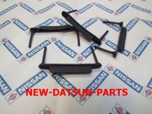 DATSUN DOOR VENT DRAINS 