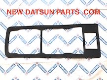 DATSUN 510 REAR TAIL LAMP OUTER RUBBER