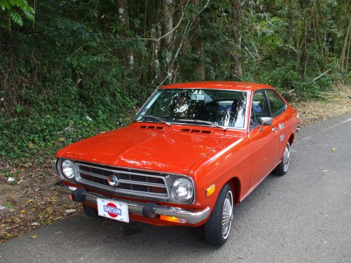 red datsun 1200 coupe