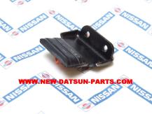  DATSUN ROADSTER U20 LOWER GUIDE 