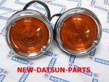  DATSUN ROADSTER ORANGE PARK LAMP ASSEMBLIES 