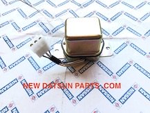 DATSUN VOLTAGE REGULATOR 