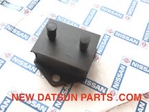DATSUN ROADSTER ENGINE MOUNT 