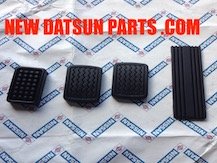 DATSUN ROADSTER RUBBER PEDAL SET 